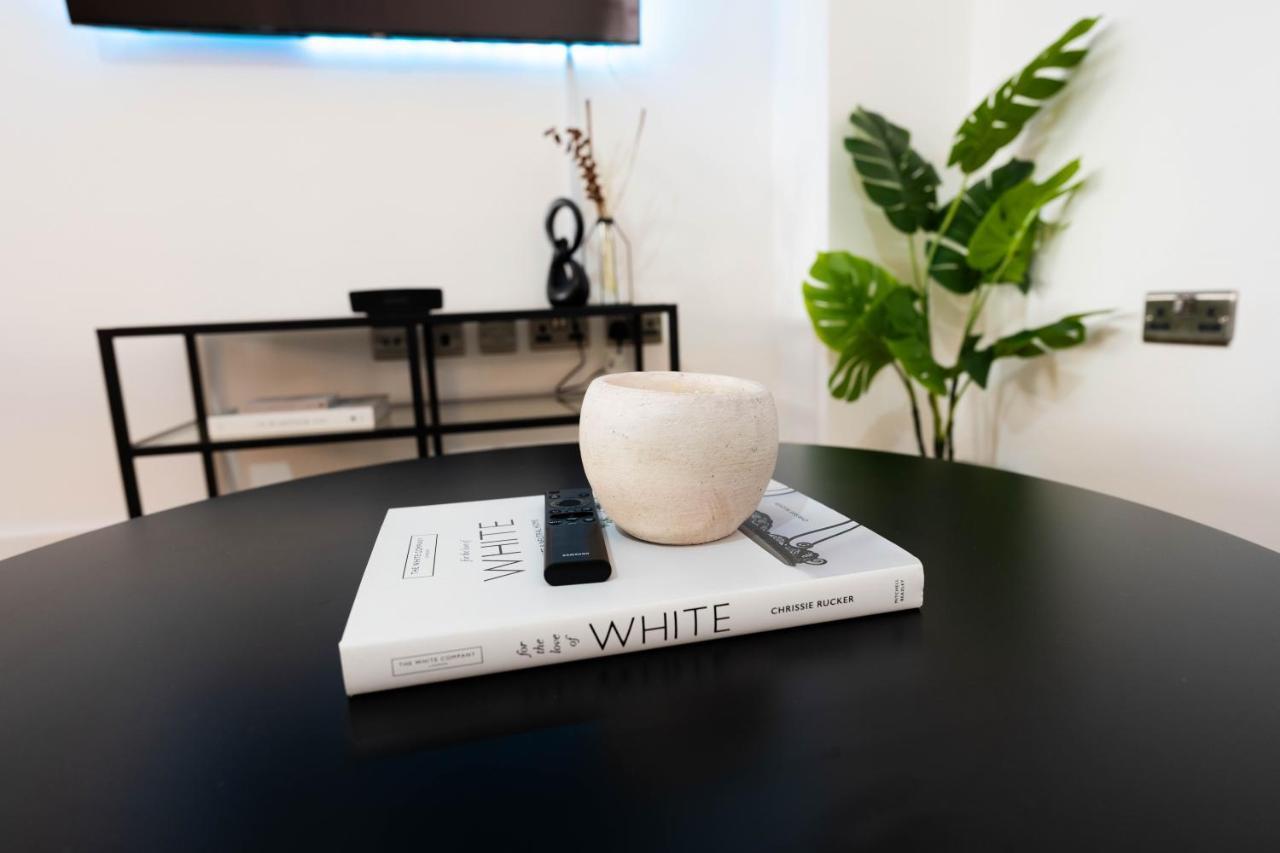Willa Stunning Townhouse With Pool Table Birmingham Zewnętrze zdjęcie