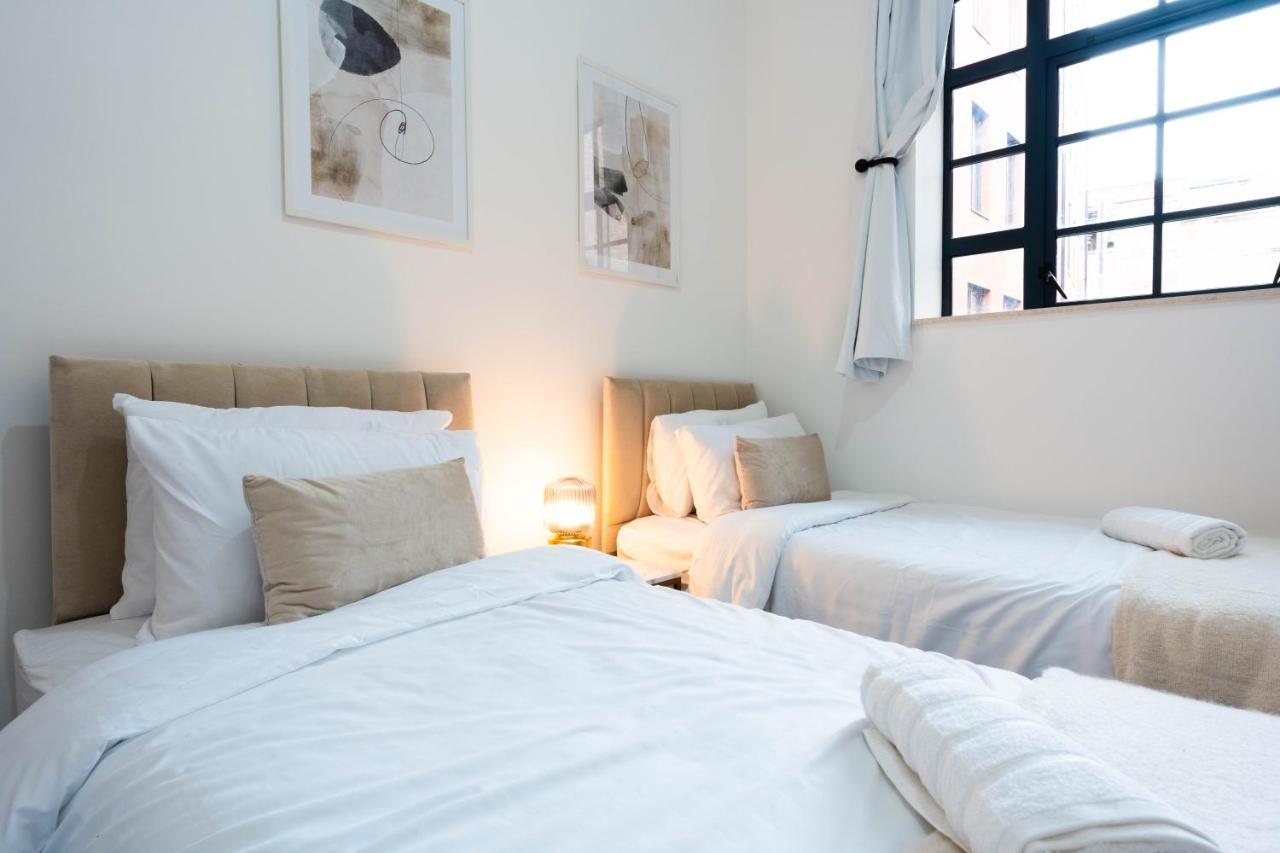 Willa Stunning Townhouse With Pool Table Birmingham Zewnętrze zdjęcie