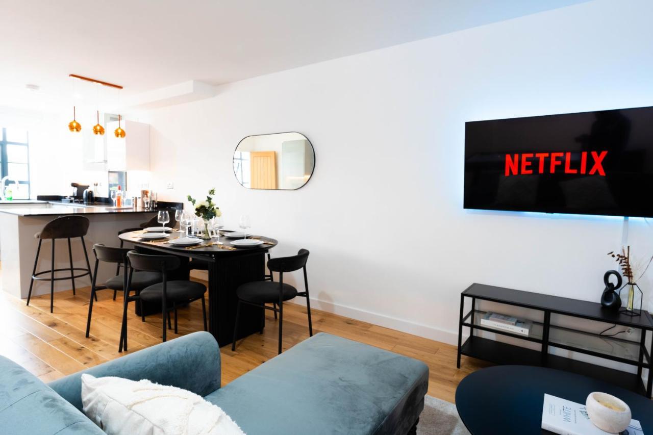 Willa Stunning Townhouse With Pool Table Birmingham Zewnętrze zdjęcie